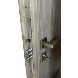 Cerradura alta seguridad Mul-T-Lock multipunto con manijas cuadradas